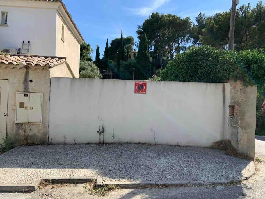 T2 La Ciotat 60M2 Avec Terrasse Equipee Apartment Екстериор снимка
